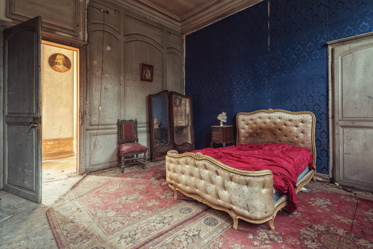 Chambre de la Comtesse by Gina Soden
